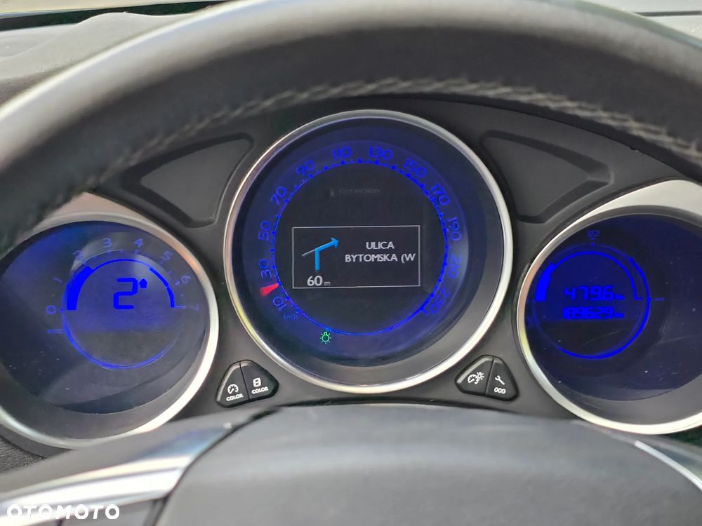 Citroën C4 1.6 HDi Exclusive - 19