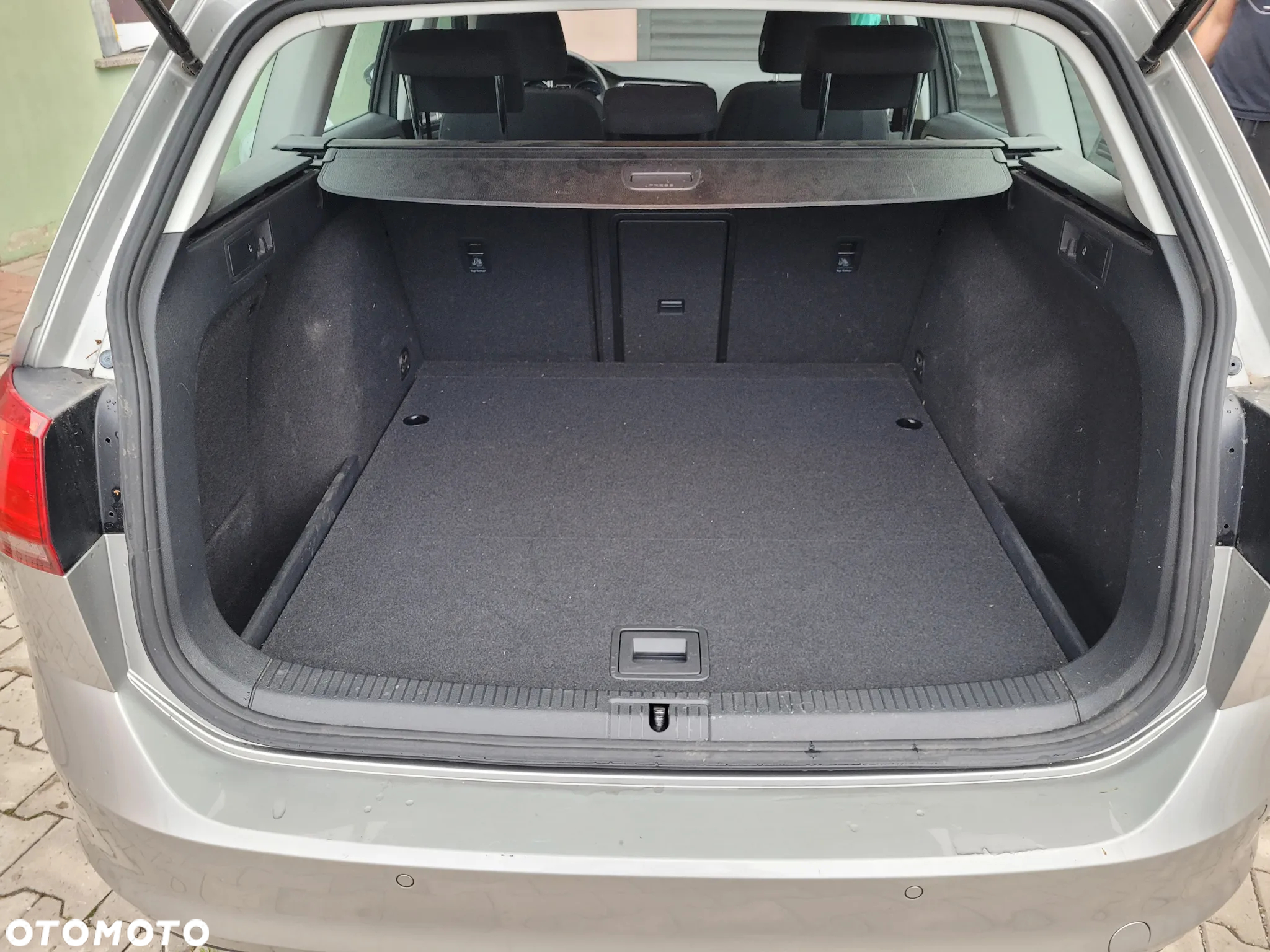 Volkswagen Golf - 11