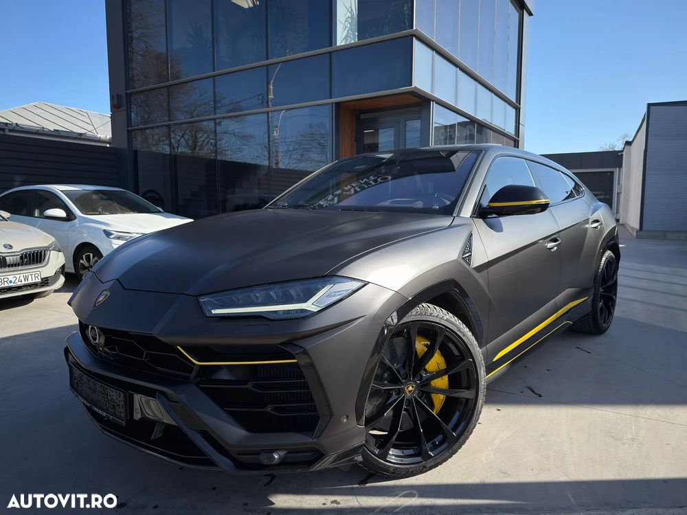 Lamborghini URUS - 1