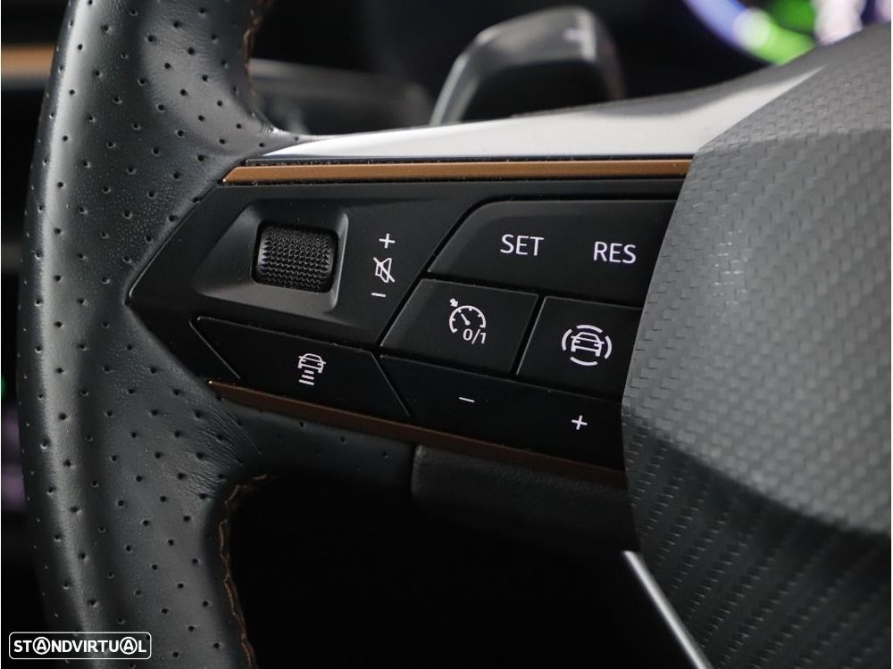 Cupra Formentor 1.4 e-Hybrid DSG VZ - 39