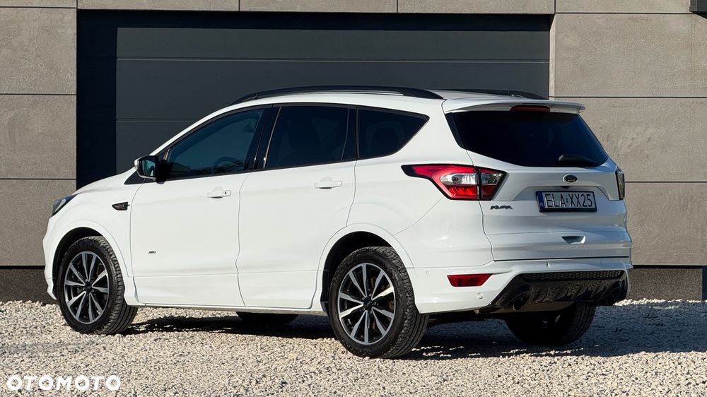 Ford Kuga 2.0 TDCi 4x4 ST-Line - 4