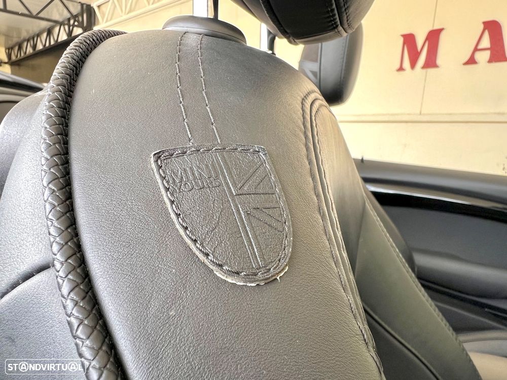 MINI Cabrio Cooper Auto. Yours - 16