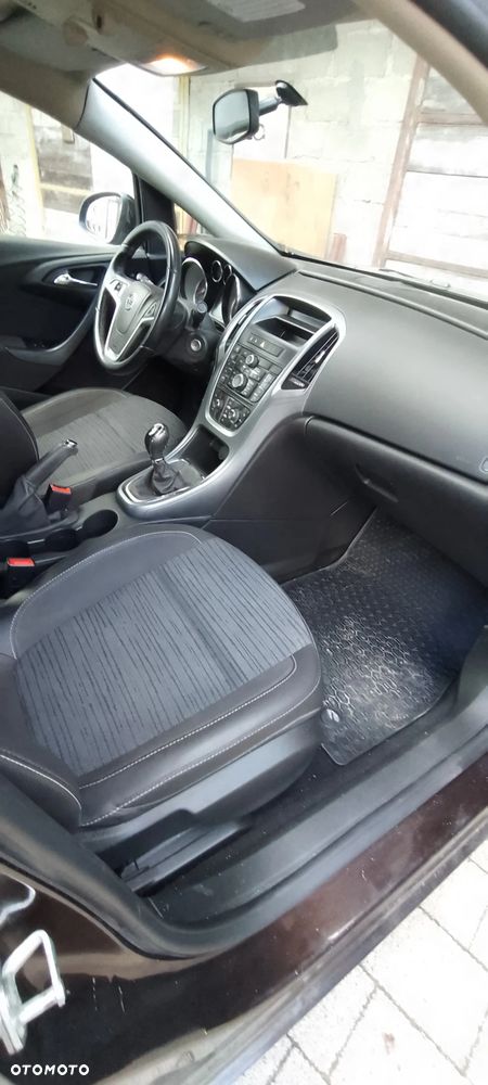 Opel Astra IV 1.6 Energy EU6 - 7