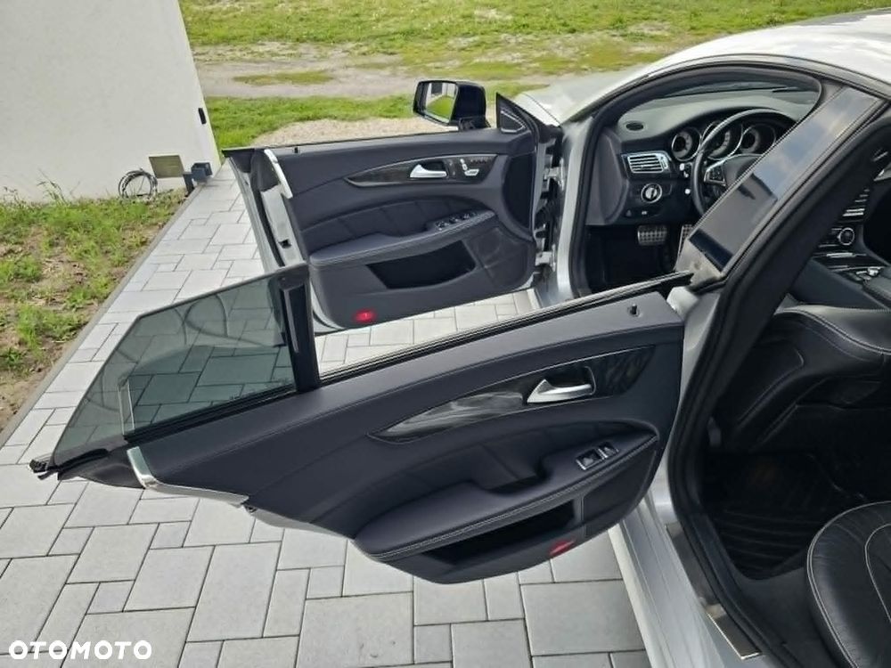 Mercedes-Benz CLS 350 BlueTEC 4-Matic - 31