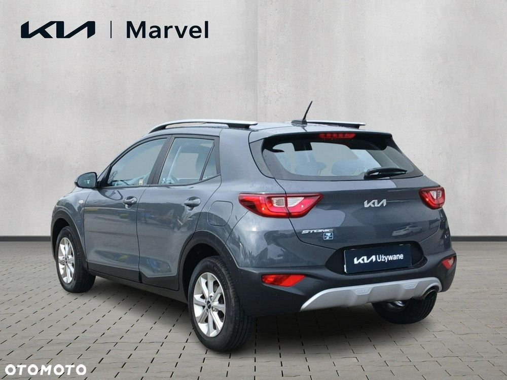 Kia Stonic - 3