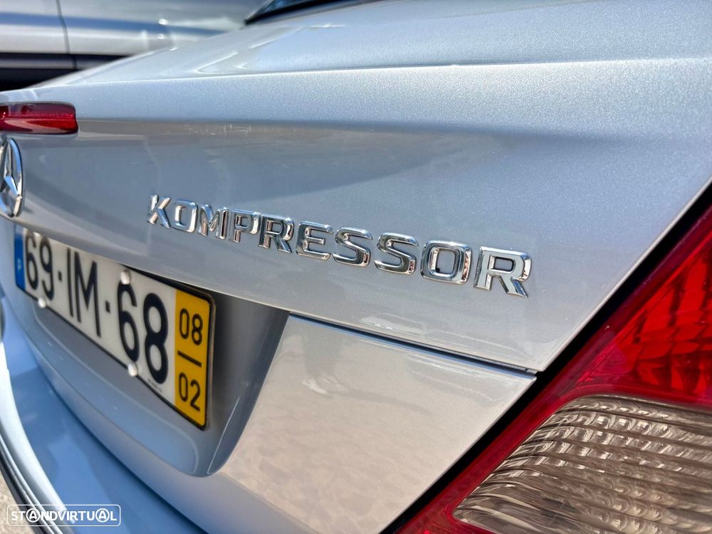 Mercedes-Benz CLK 200 K Avantgarde Aut. - 4