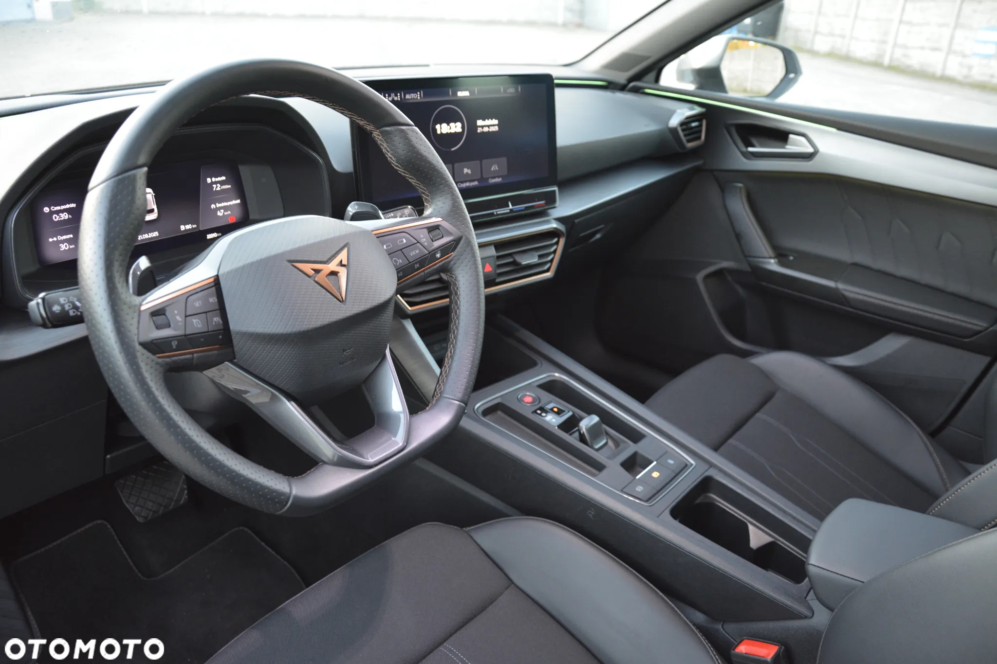 Cupra Leon 1.5 eTSI DSG - 10