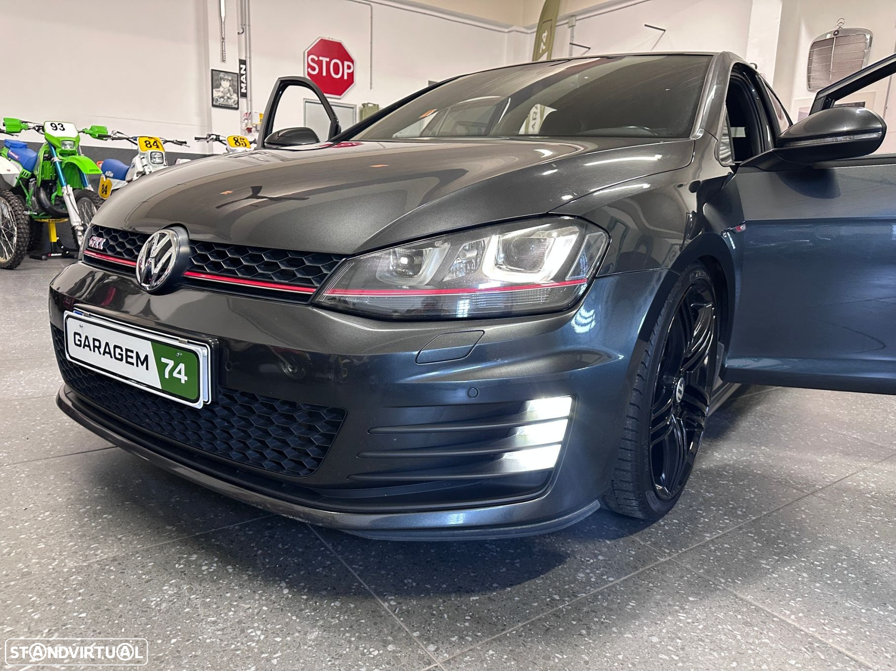 VW Golf 2.0 TSi GTi Performance - 14