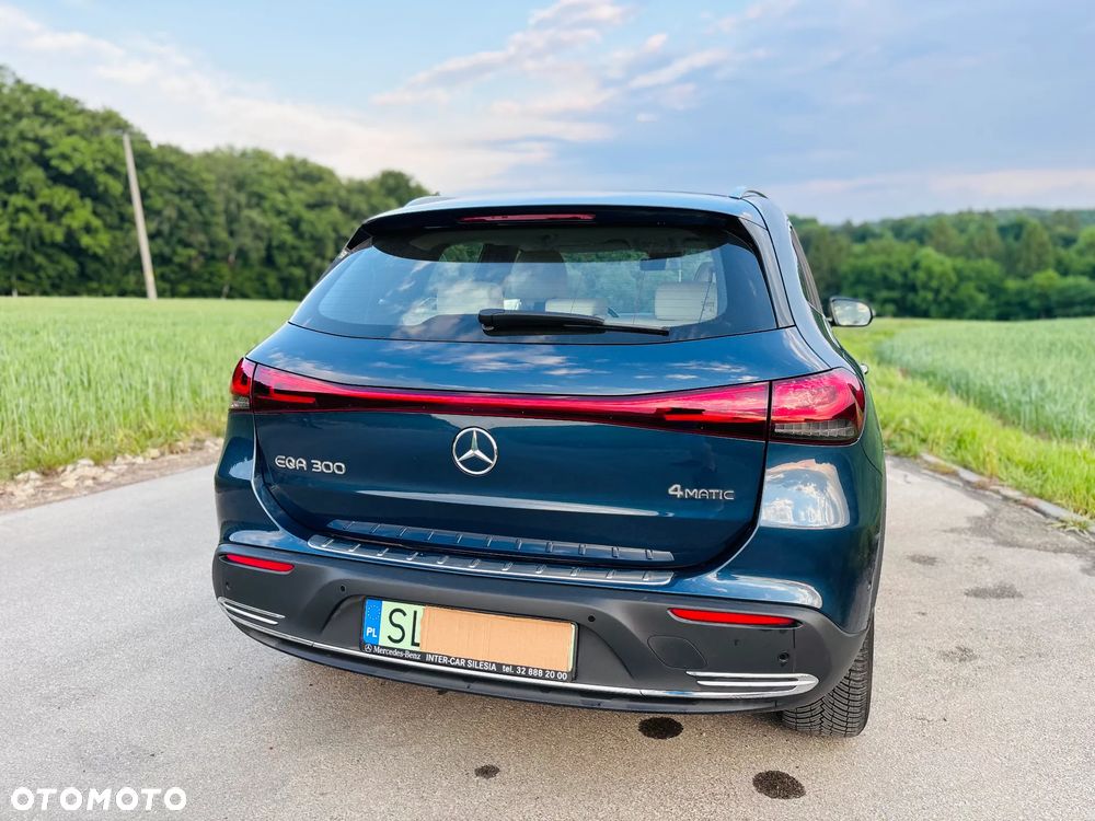 Mercedes-Benz EQA 300 66.5kWh 4-Matic Progressive - 8