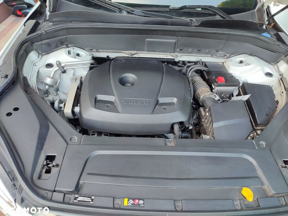 Volvo XC 90 T6 GPF AWD Inscription 7os - 33