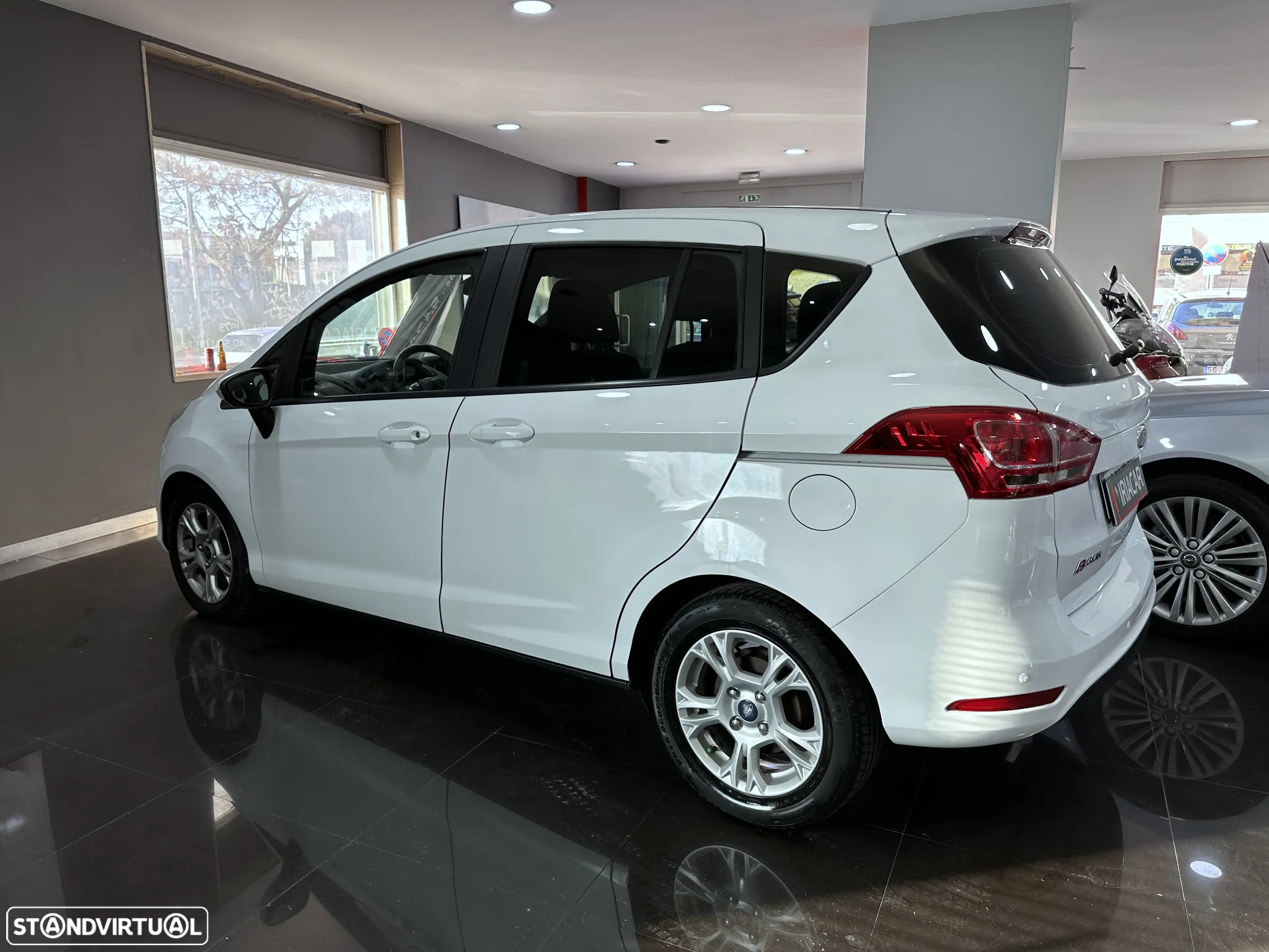 Ford B-Max 1.5 TDCi Titanium - 8