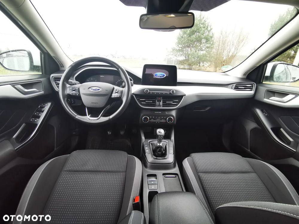 Ford Focus 1.5 EcoBlue STart-Stopp-System TITANIUM - 9