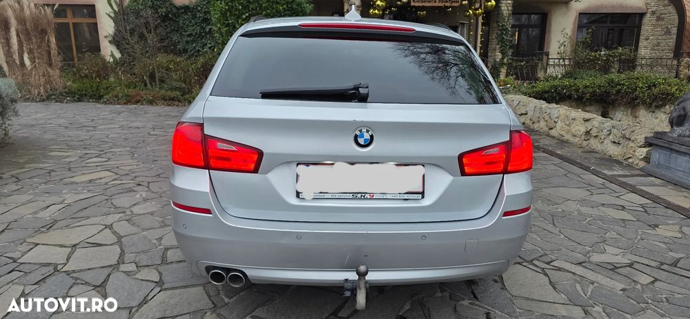 BMW Seria 5 530d xDrive Aut. Modern Line - 29