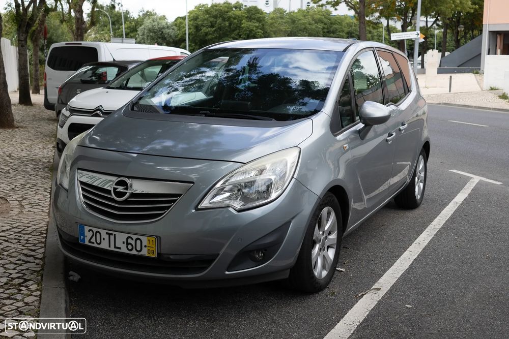 Opel Meriva 1.3 CDTI Cosmo - 2