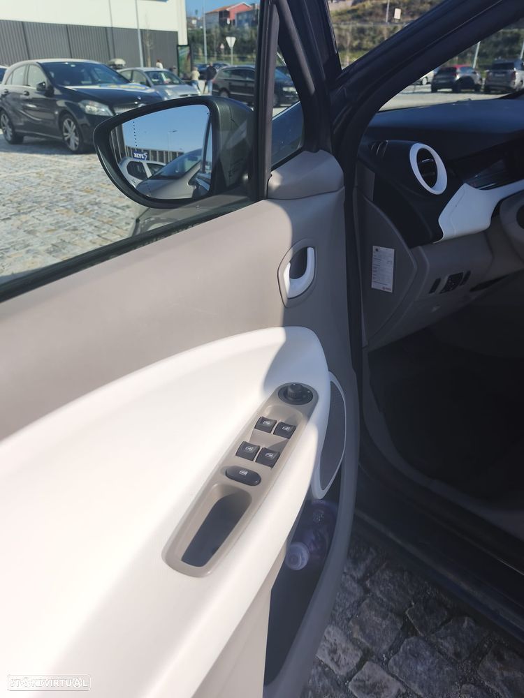 Renault Zoe (c/ Bateria) 41 kwh Life - 16