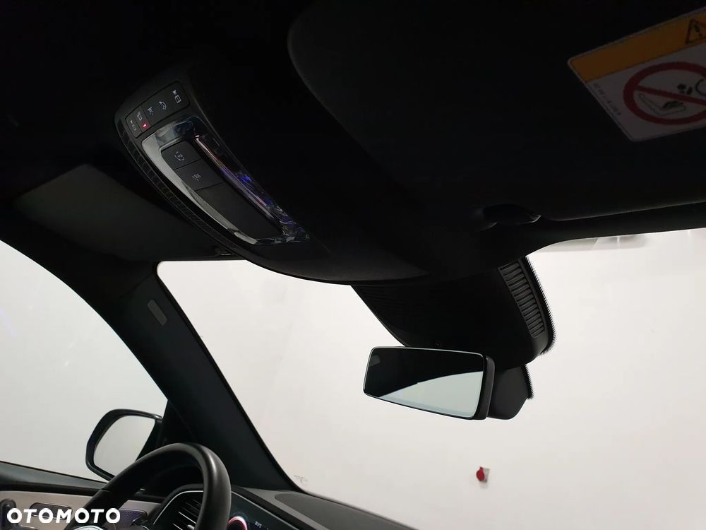 Mercedes-Benz GLE 350 de 4-Matic Premium - 35