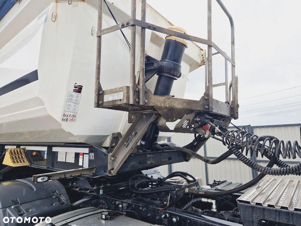 Schwarzmuller K3A * wywrotka stalowa * 27m3 * pod ciągnik 4x4 * siodło 1 380 mm * - 3