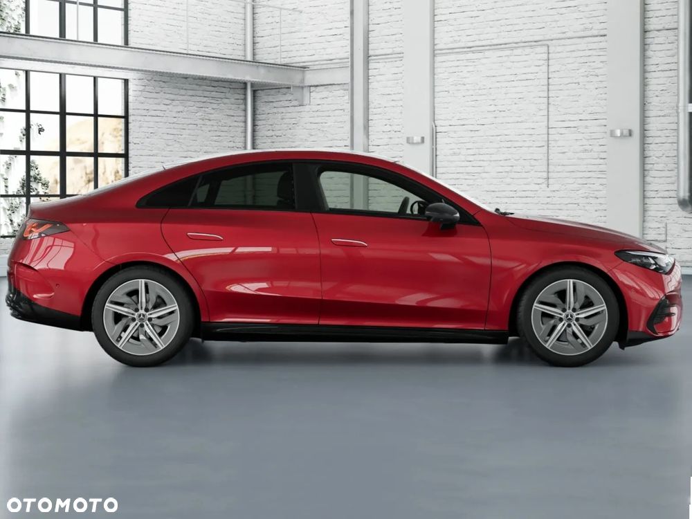 Mercedes-Benz CLA - 2