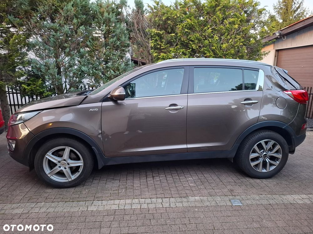 Kia Sportage 2.0 CRDI 4WD Automatik Fifa World Cup Edition - 2