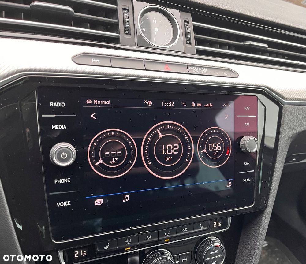 Volkswagen Passat 2.0 TDI BMT SCR 4Mot Highline DSG7 - 32