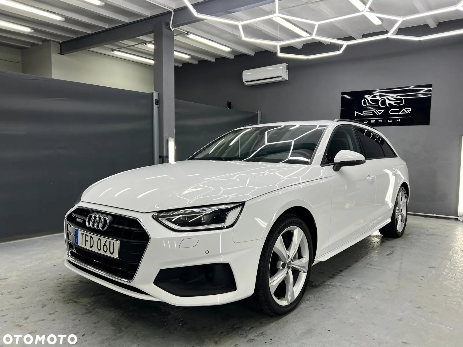 Audi A4 Avant 40 TDI quattro S tronic S line - 3