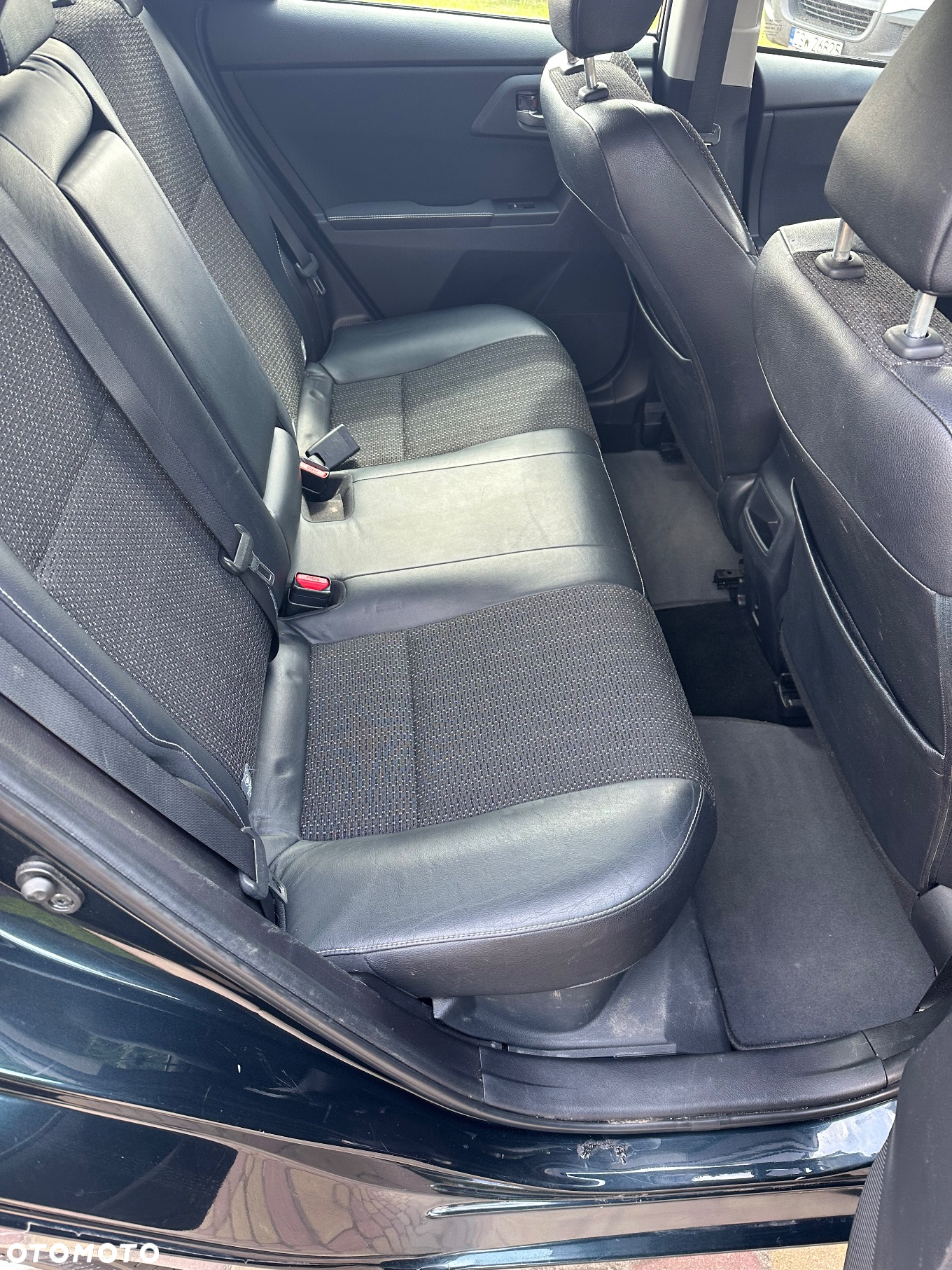 Toyota Auris 1.8 VVT-i Hybrid Automatik Touring Sports Free Style - 17