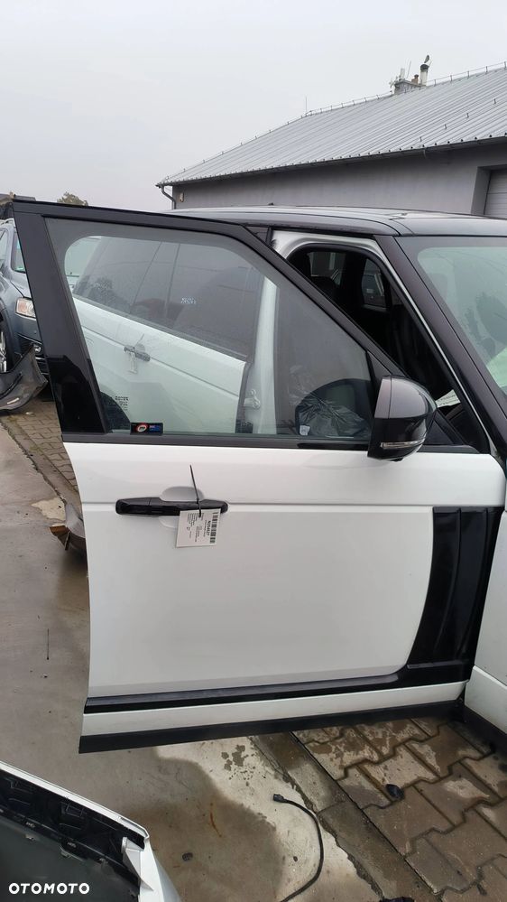 Land Rover Range Rover L405 2014 4.4D FUJI WHITE 867 Drzwi prawe przednie - 3