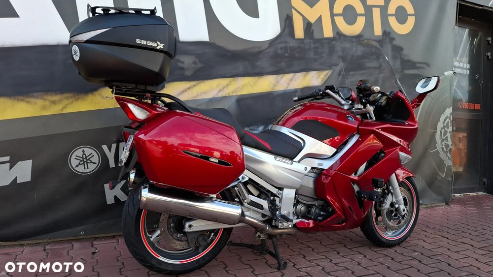 Yamaha FJR - 6