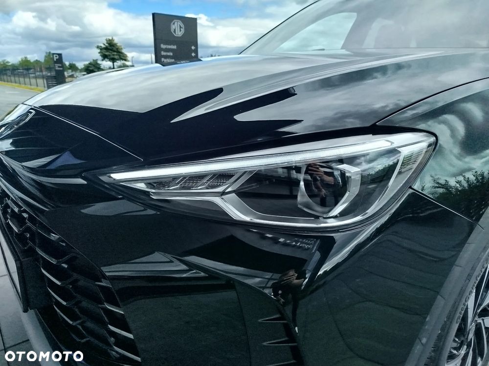 MG ZS Hybrid+ - 5
