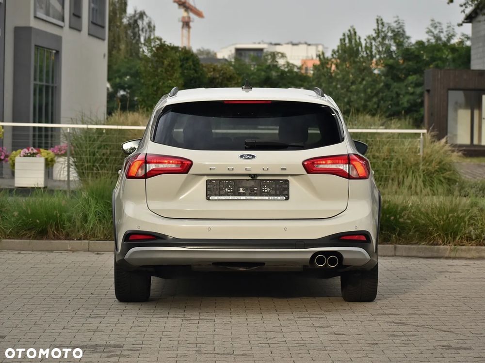 Ford Focus - 13