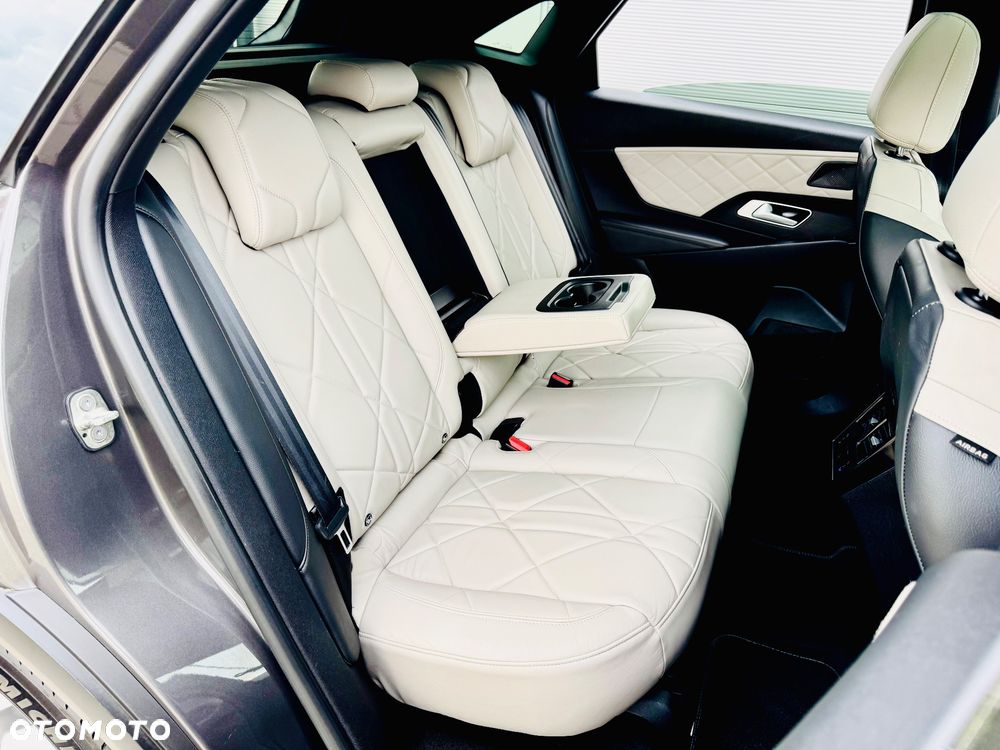 DS Automobiles DS 7 Crossback - 32