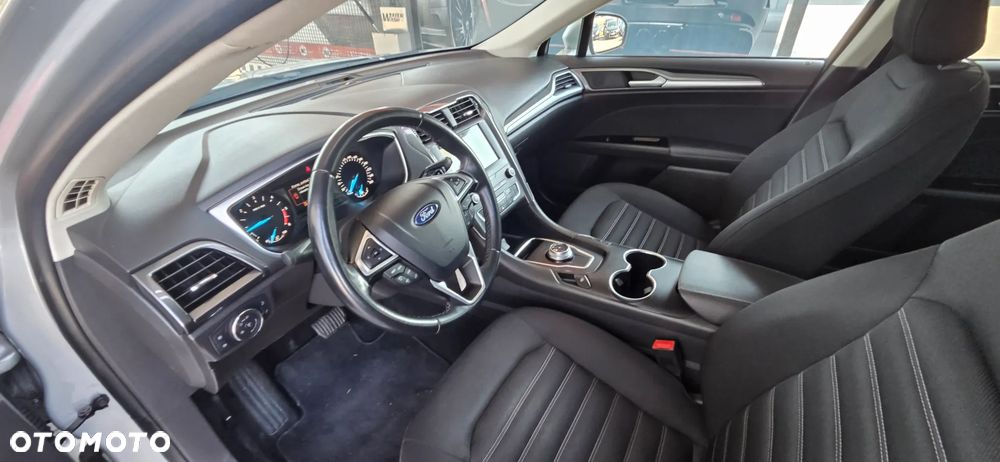 Ford Mondeo 2.0 EcoBlue Business Edition - 31