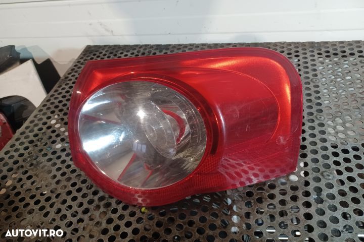 Lampa / Tripla stop dreapta pe aripa 3C9945096N Volkswagen VW Passat - 2