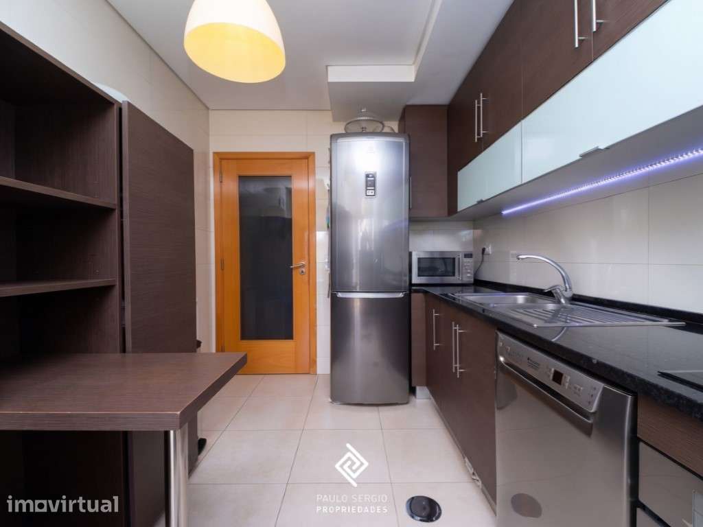 Apartamento T3 em Espinho | Próximo da Praia e Estação - Grande imagem: 3/21