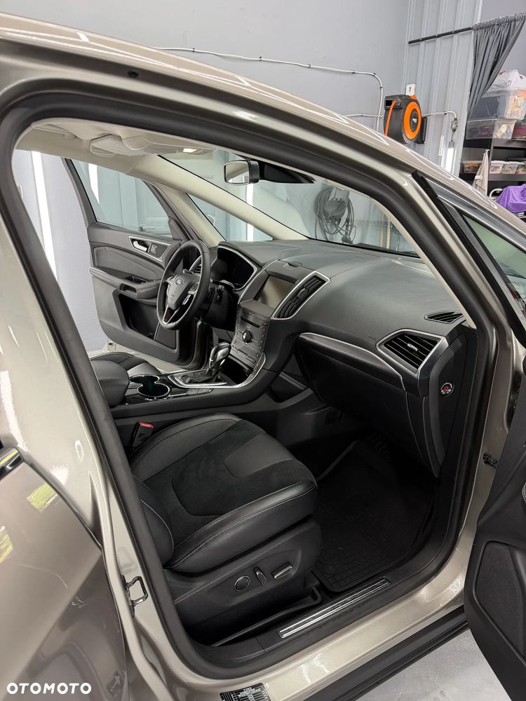 Ford S-Max 2.0 TDCi Titanium PowerShift - 9