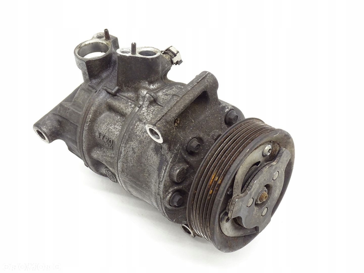 SPRĘŻARKA KLIMATYZACJI SKODA OCTAVIA III 5E 1.6 TDI CLH CLHA 5Q0820803C - 3