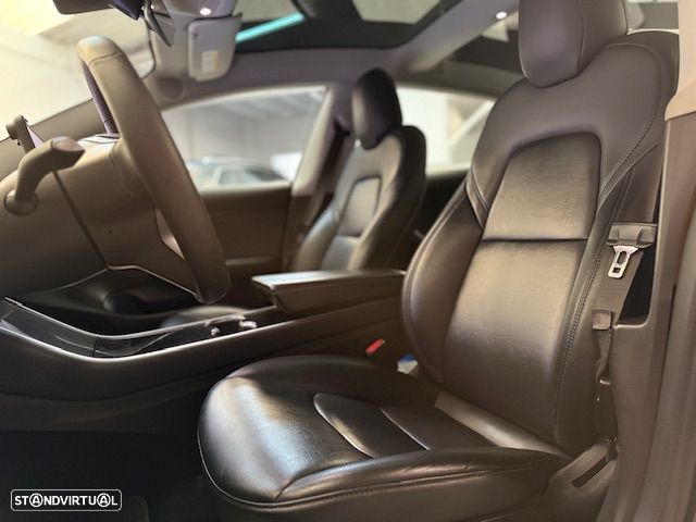 Tesla Model 3 Standard Range Plus RWD - 11