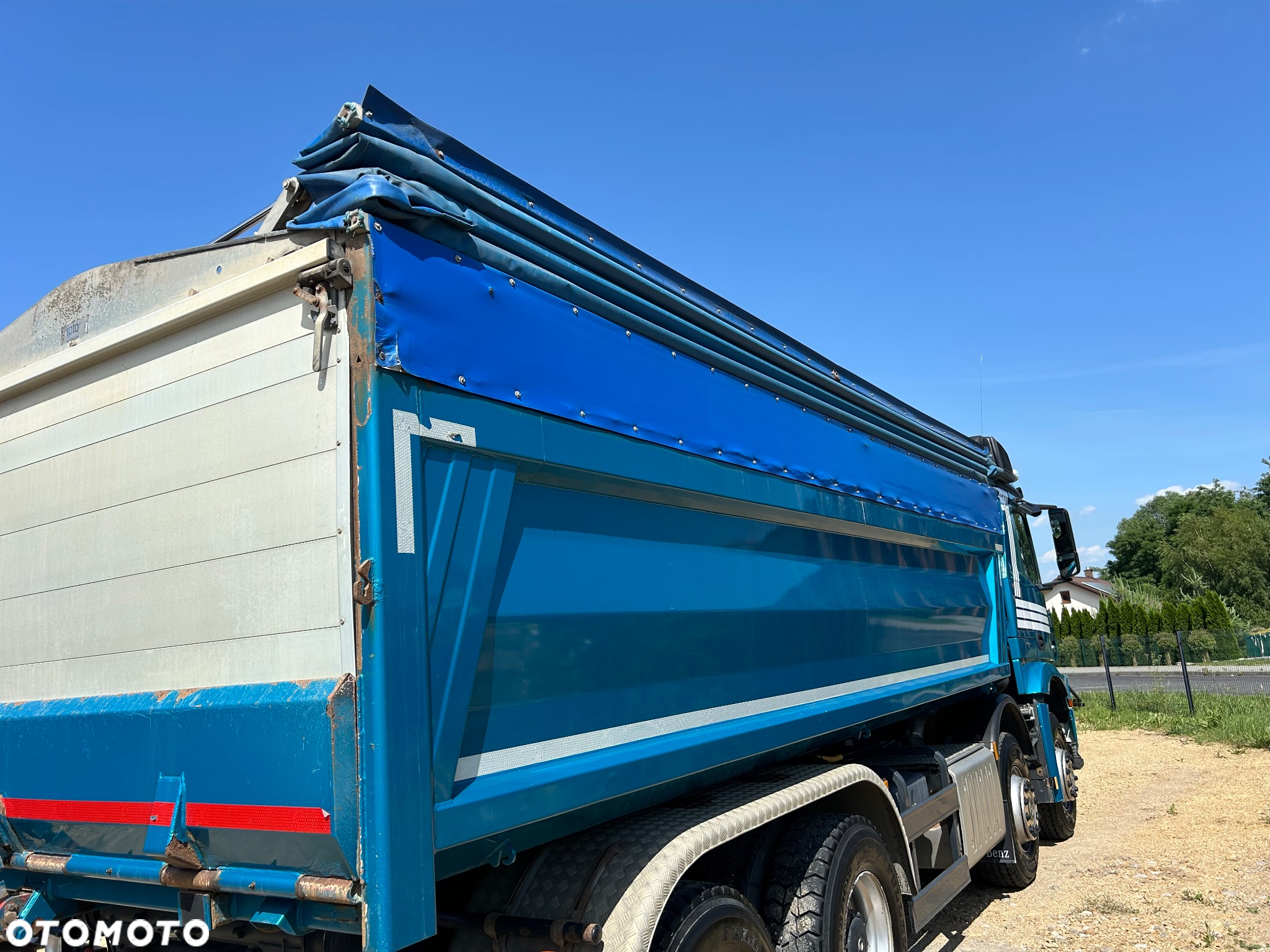 Mercedes-Benz AROCS - 10