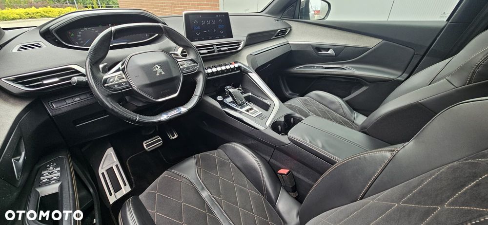 Peugeot 5008 BlueHDi 180 EAT8 GT Pack - 29