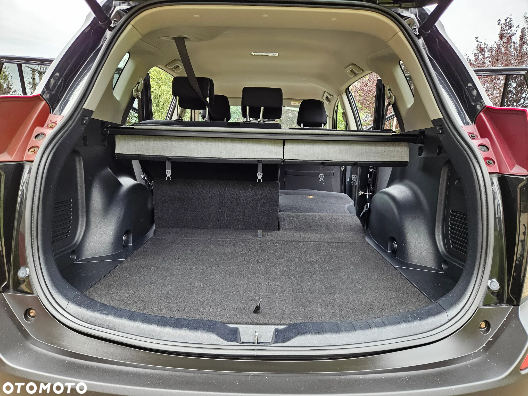 Toyota RAV4 2.0 D-4D Premium 4x2 - 27