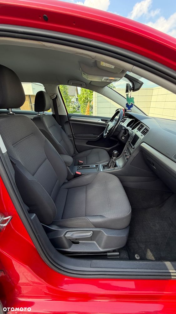 Volkswagen Golf 1.2 TSI BMT Comfortline - 12