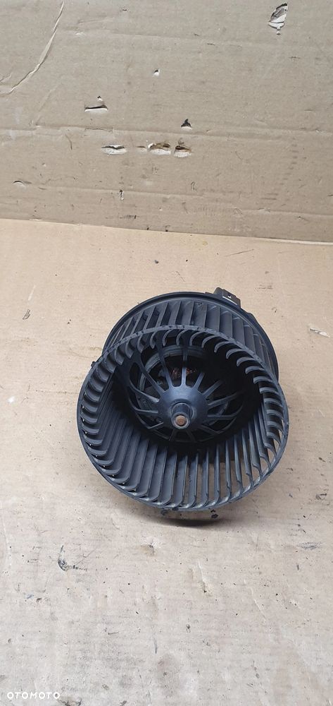 Wentylator silnik dmuchawy nagrzewnicy Ford Focus MK3 AV6N-18456-CC - 4