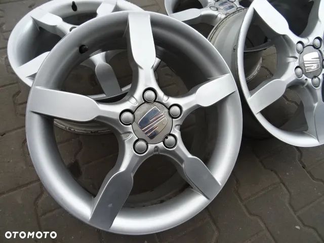 5x112x57 7Jx17 ET54 SEAT Oryginalne felgi Seat - 4