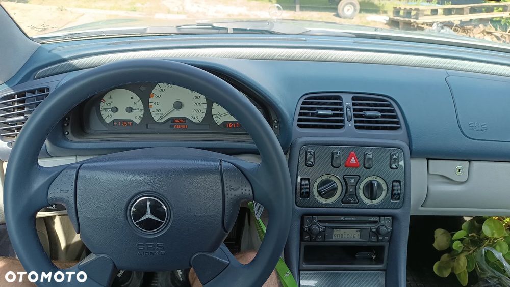 Mercedes-Benz CLK 200 - 7