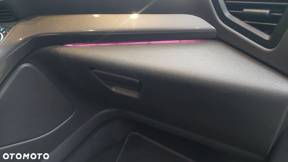 Ford Kuga 2.0 TDCi 4x4 Vignale - 29