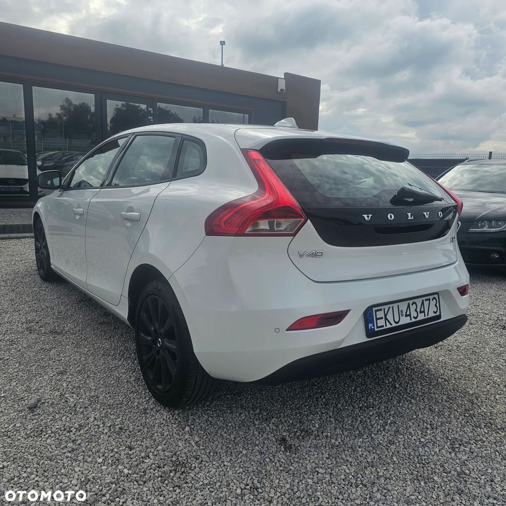 Volvo V40 D2 Kinetic - 7