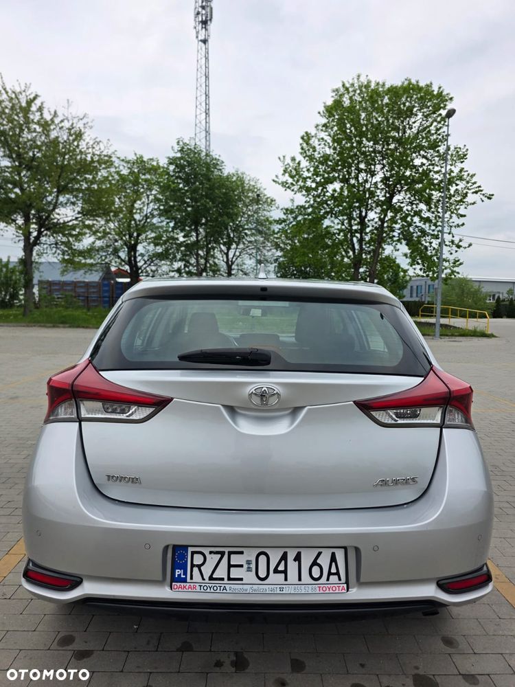 Toyota Auris 1.33 VVT-i Comfort - 4