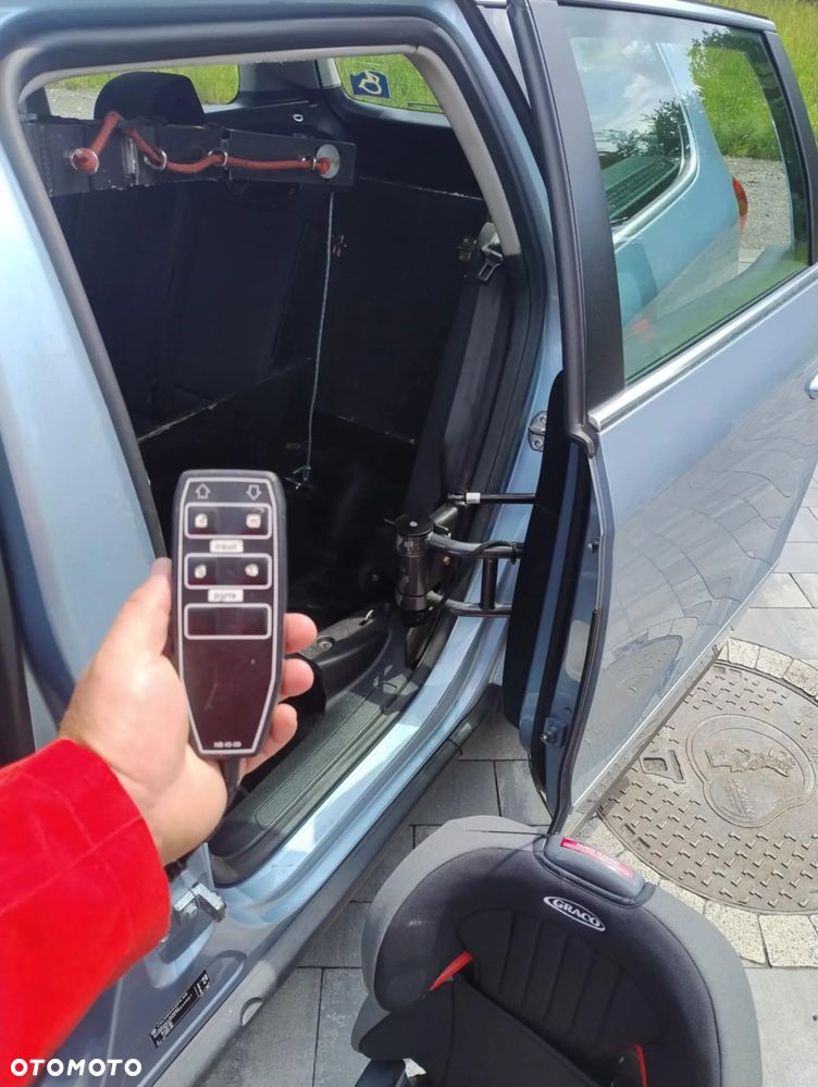Volkswagen Passat 2.0 TDI Comfortline DSG - 9