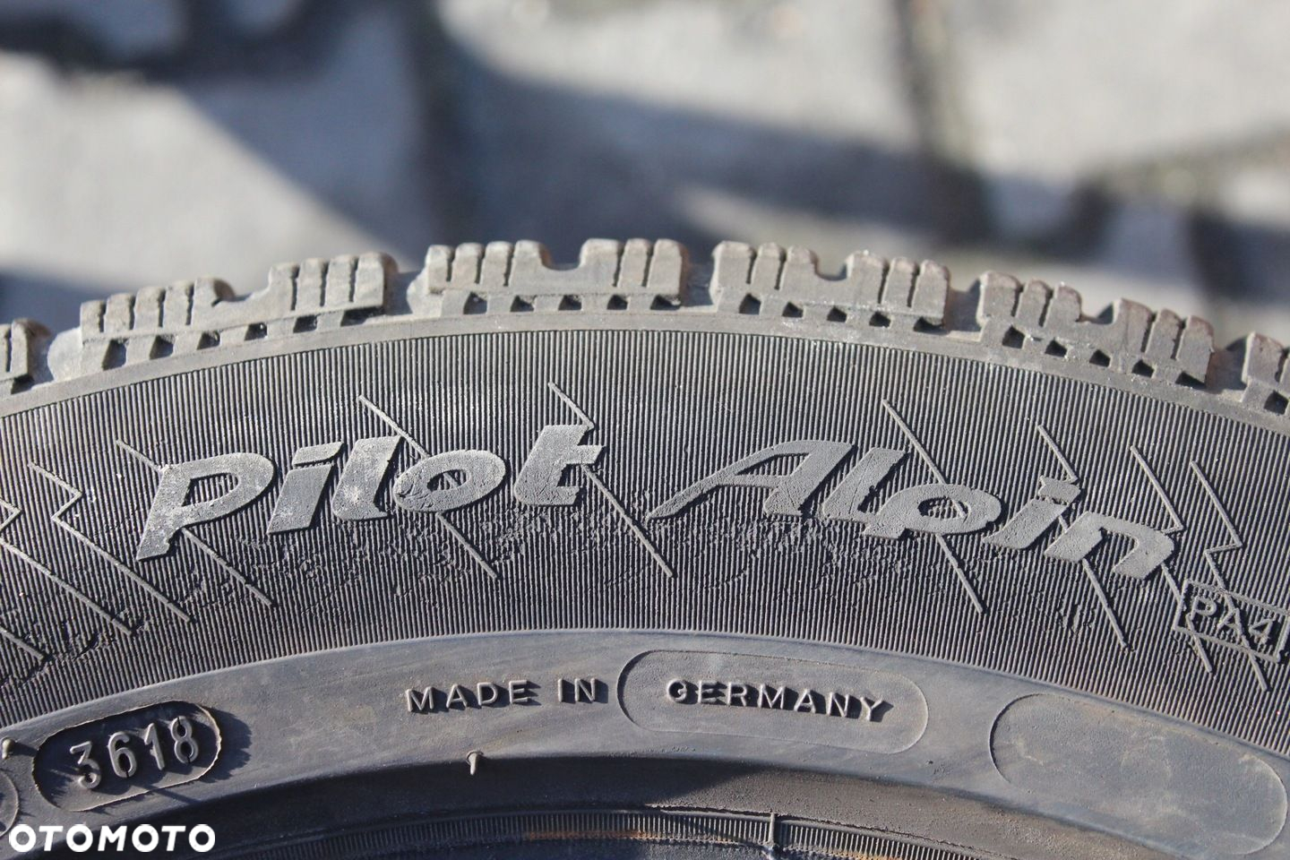 4x 235/55R17 MICHELIN PILOT ALPIN PA4 103V XL 18r 5,5mm - 6