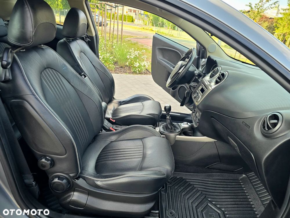 Alfa Romeo Mito 1.4 TB Distinctive - 24